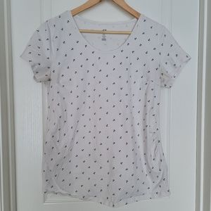 H&M maternity tee xl